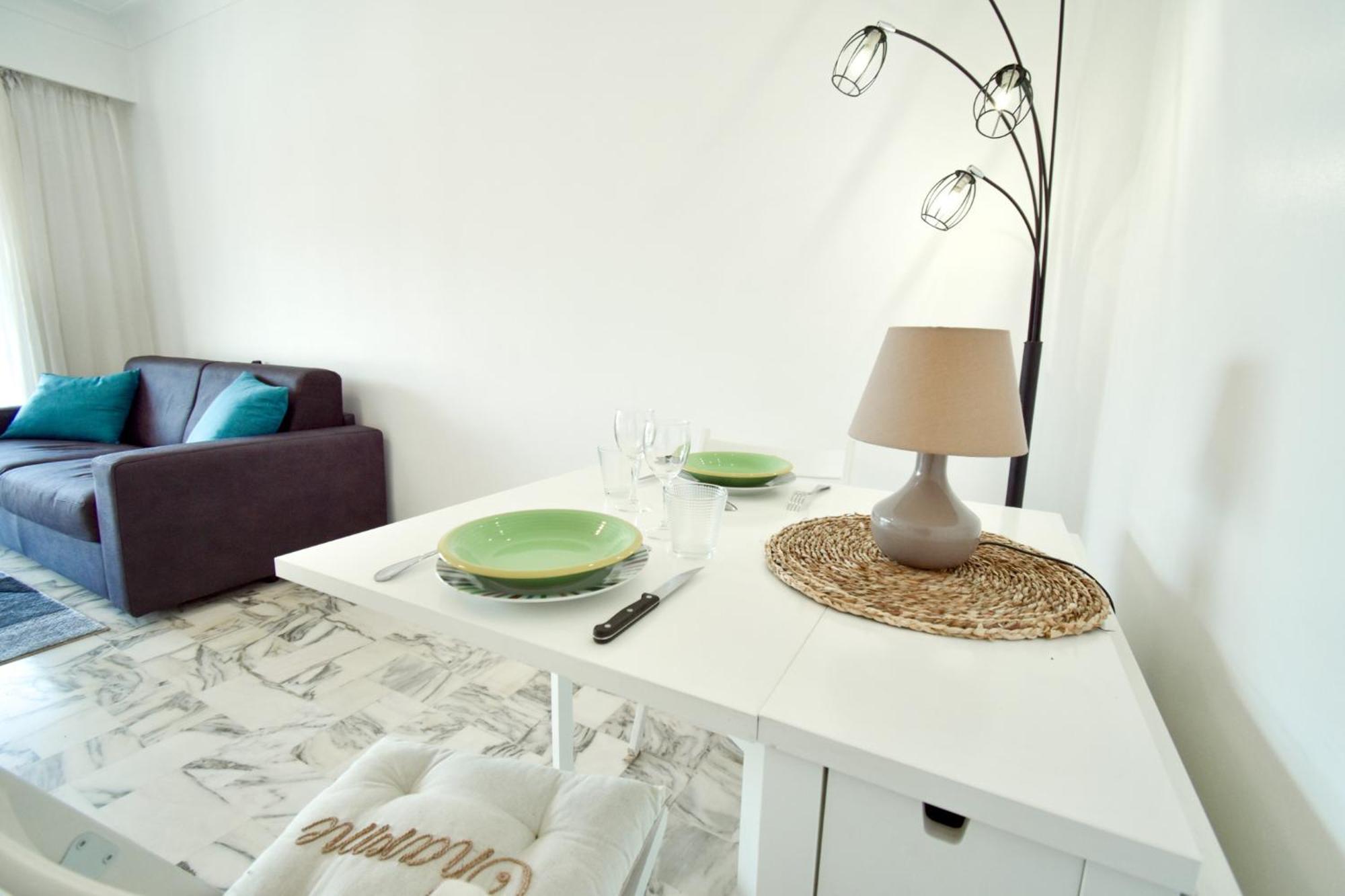 L'Orangerie - Proche Mer - Terrasse - Parking Prive - Clim 罗克布吕讷-卡普马丹 外观 照片